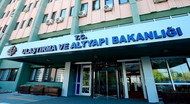 Ulaştırma ve Altyapı Bakanlığından, İstanbul Havalimanı'na İBB otobüslerinin girmesinin engellendiği iddialarına cevap görseli