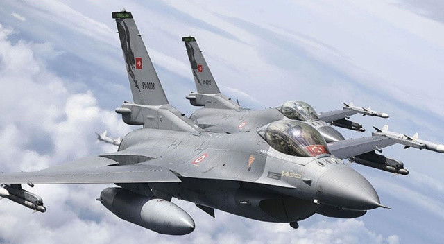 Yunanistan’dan Ege'de provokatif hamle görseli