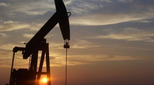 Almanya enerji krizinde aradığı kanı BAE'de buldu: Her ay 250 bin ton yakıt gönderecekler görseli