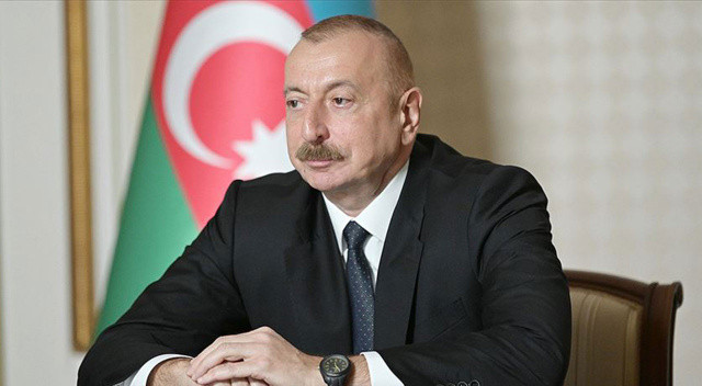 Azerbaycan Cumhurbaşkanı İlham Aliyev ve Fransa Cumhurbaşkanı Macron'dan kritik görüşme görseli