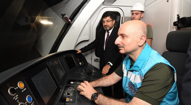 Bakan Karaismailoğlu test sürüşüne katıldı: Pendik - Sabiha Gökçen Havalimanı metro hattı ne zaman açılacak? görseli