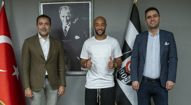Beşiktaş, İngiliz futbolcu Nathan Redmond transferini resmen bitirdi görseli