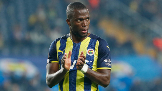 Fenerbahçe'de Valencia'nın cezası belli oldu görseli