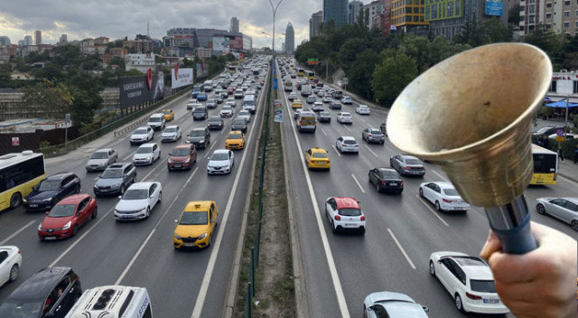 İstanbul trafiğinde 'ilk ders' yoğunluğu! Yeni eğitim dönemi başladı, sürücülerin çilesi arttı görseli