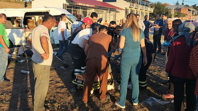 Samsun'da feci kaza: 27 tarım işçisi yaralandı görseli