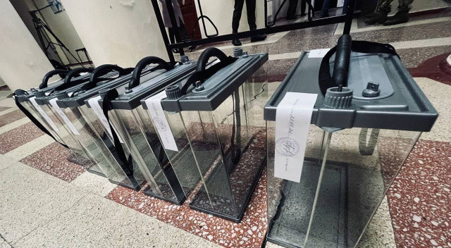 Ukrayna’da Rusya kontrolündeki 4 bölgede referandum görseli